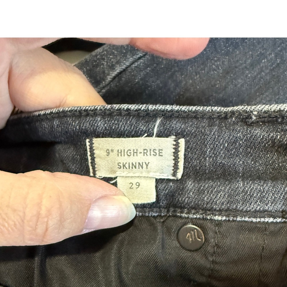 Madewell 9" Skinny High Rise Jeans Distressed Black Raw Hem Size 29 - Picture 10 of 12